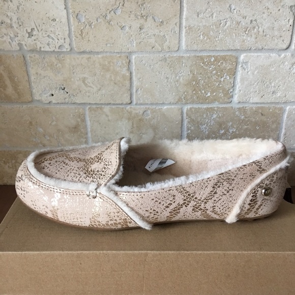 UGG Slippers Loafers Moccasins Flats - Picture 3 of 7